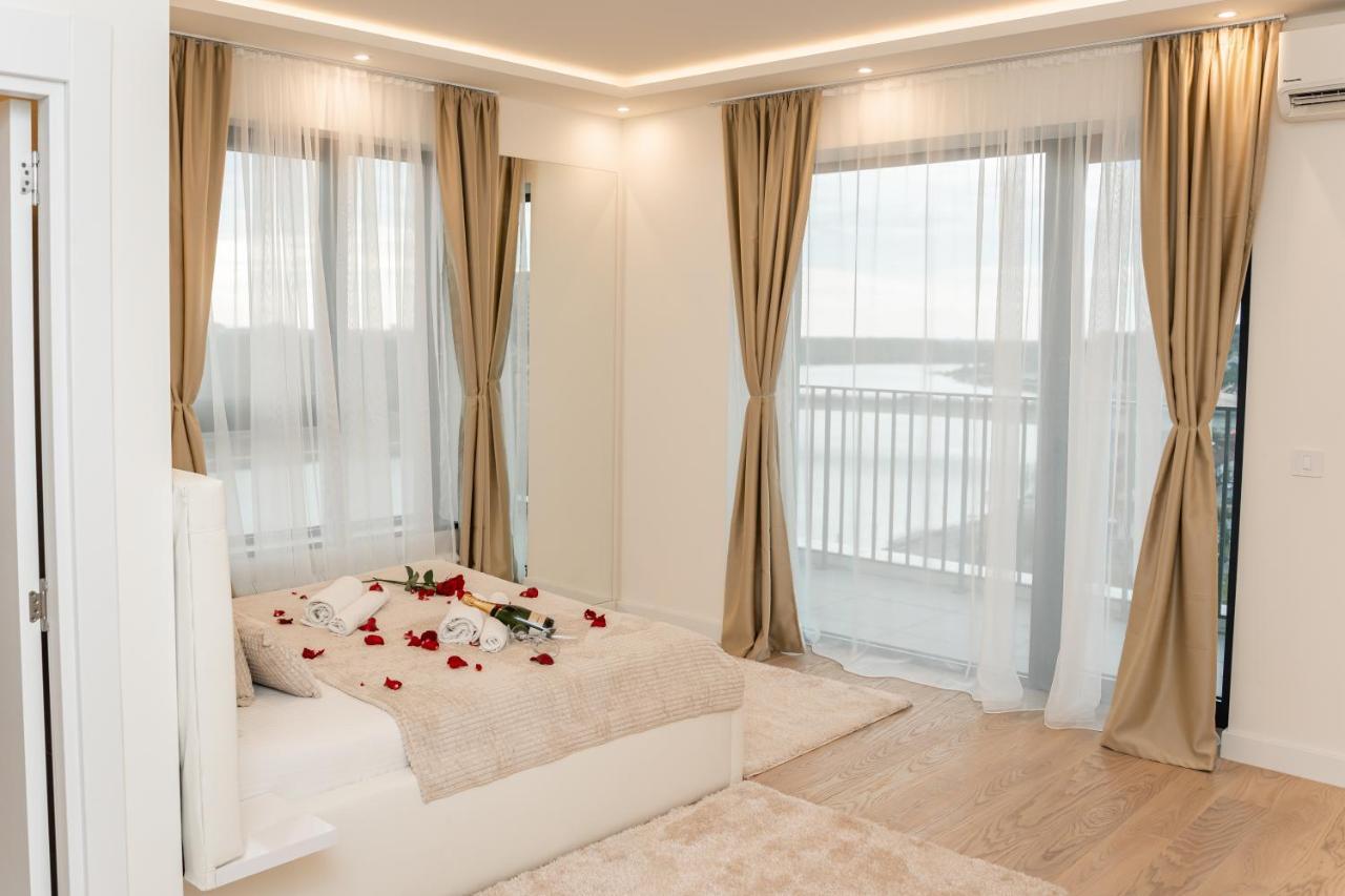 Apartamento Sinfonia Lux Belgrado Exterior foto