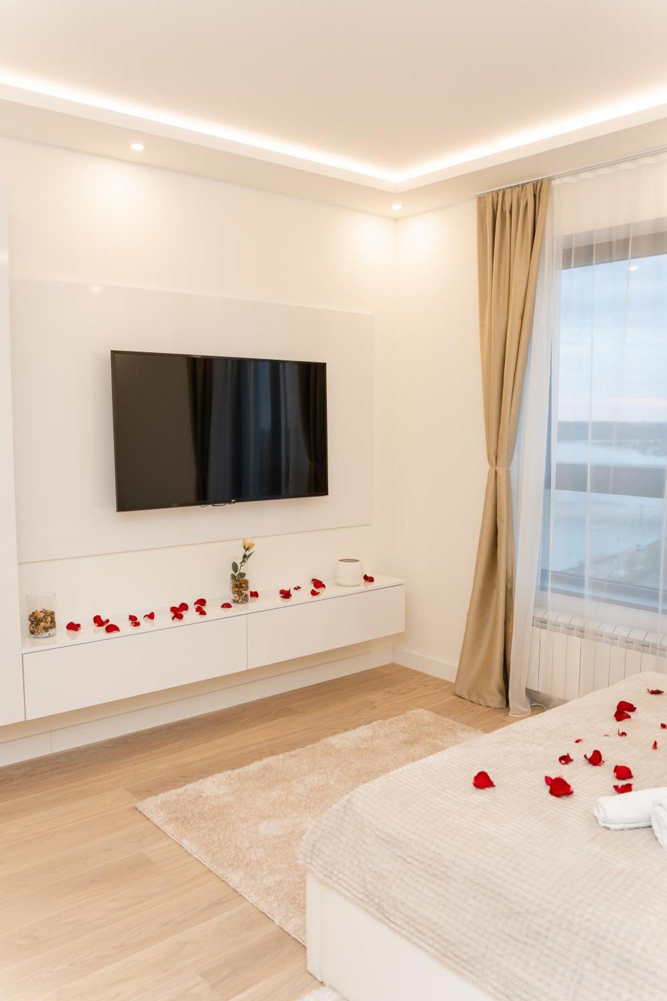 Apartamento Sinfonia Lux Belgrado Exterior foto