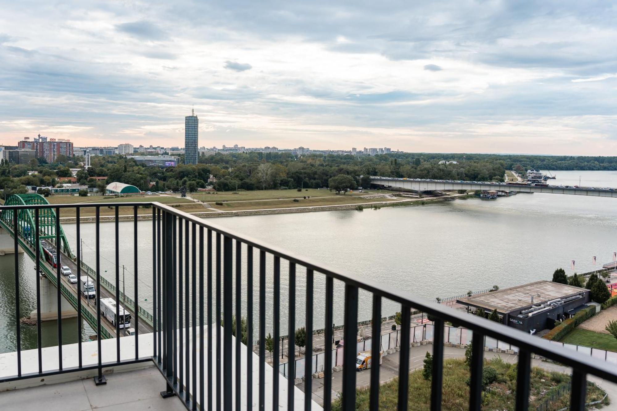 Apartamento Sinfonia Lux Belgrado Exterior foto